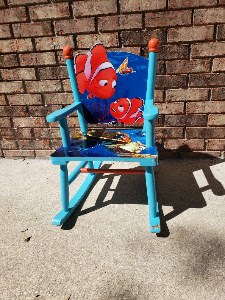 Finding Nemo rocking chair for kids