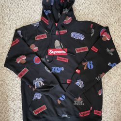 Supreme Hoodie