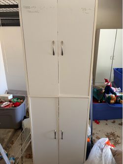 Storage Caninet