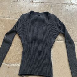 Women Soft Stretchy Sweater Size M