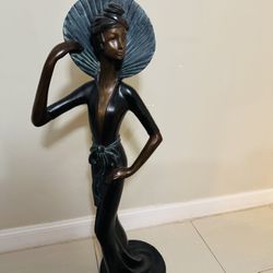 Bronze Statue 