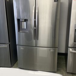 Samsung French Door Refrigerator WI1V