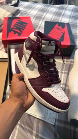Nike Air Jordan 1 High Bordeaux Sneaker