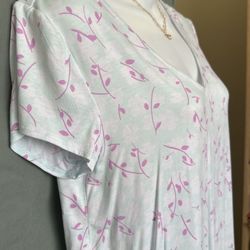 NEW! Alfani Size M Light Color Flowers White Pink Green