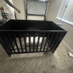 Black Crib