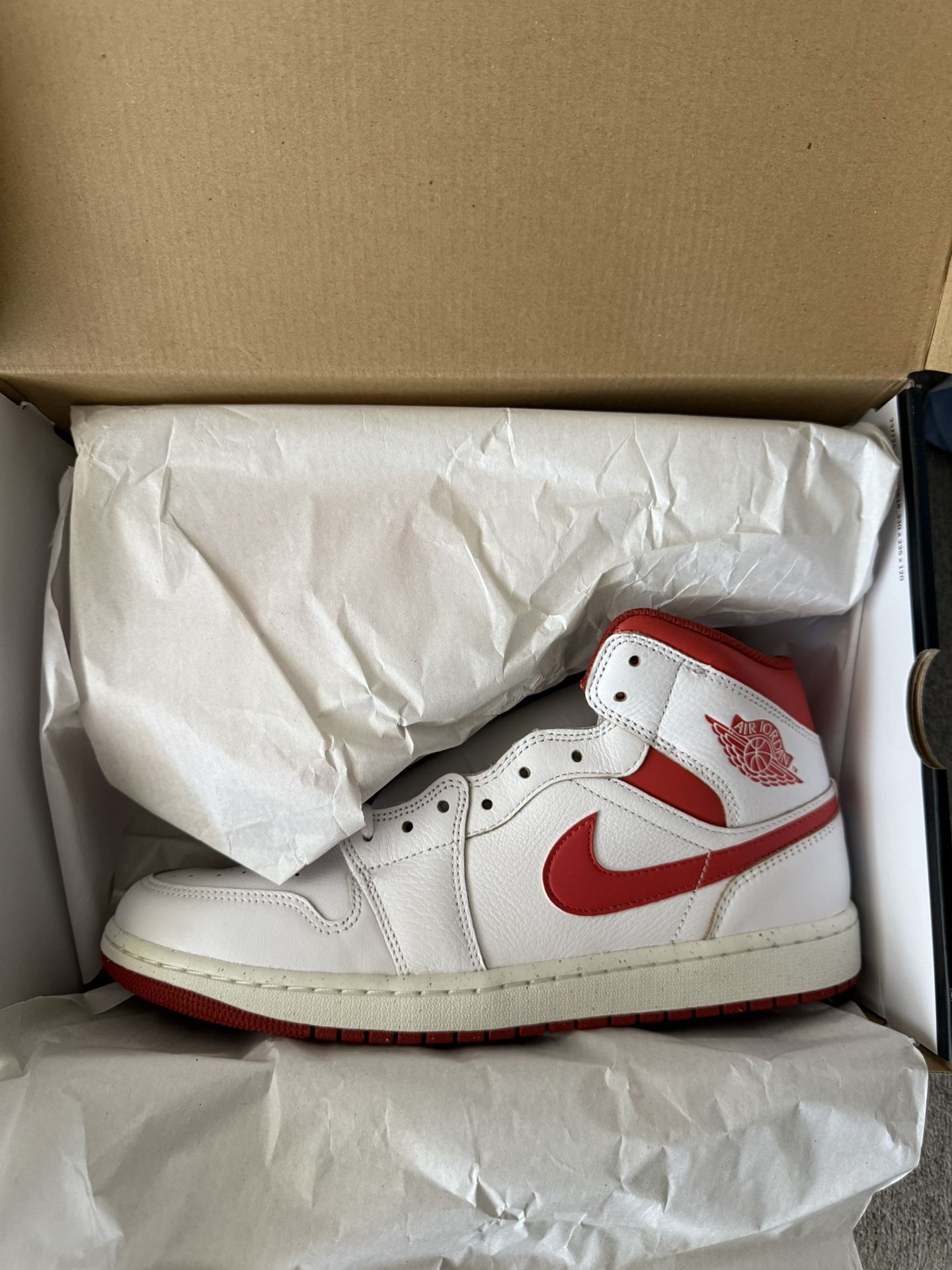 Jordan 1 Mid Se