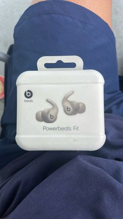 Powerbeats fit