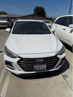 2018 Hyundai Elantra sport