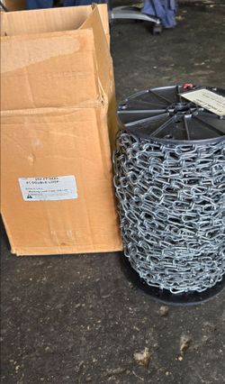 Caja con Rollo de cadena