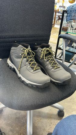 Columbia Hiking Boots Size 17 Men’s