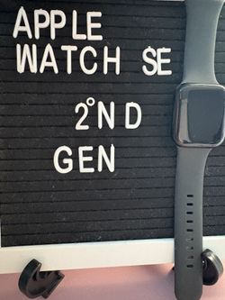 Apple Watch SE (2nd Gen) – GPS