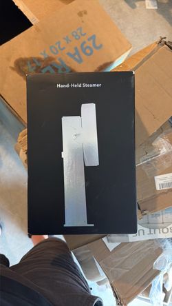 Hand _held steamer