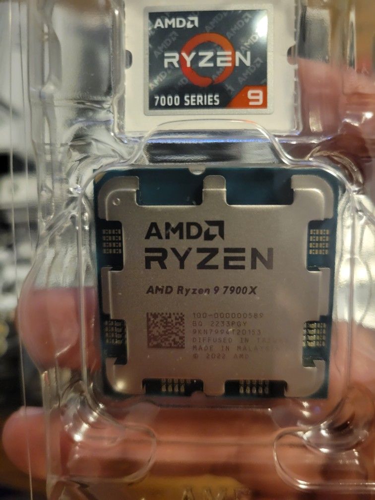AMD 7900x Ryzen 9 CPU USED