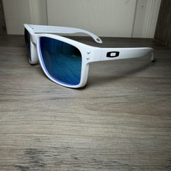 White Oak Holbrook Polarized Sunglasses 