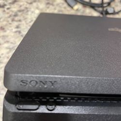 PlayStation 4 Slim