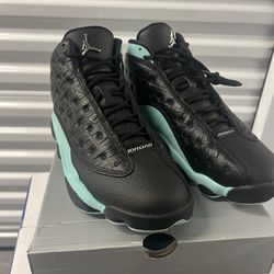 Sz 8M & 8.5M  Air Jordan 13 Retro  Island Green 