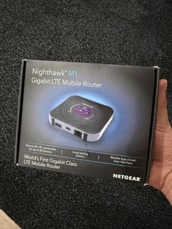 Netgear Nighthawk M1 Gigabit LTE Mobile Router MR1100