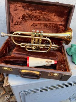 OLDS Brass Cornet with Case and Mute