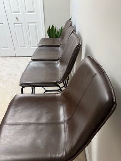 High bar chairs (4 total)
