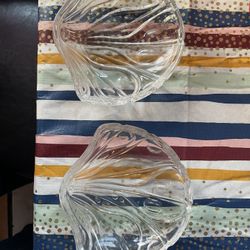 Set Of 2 Glass Shell Trays 
