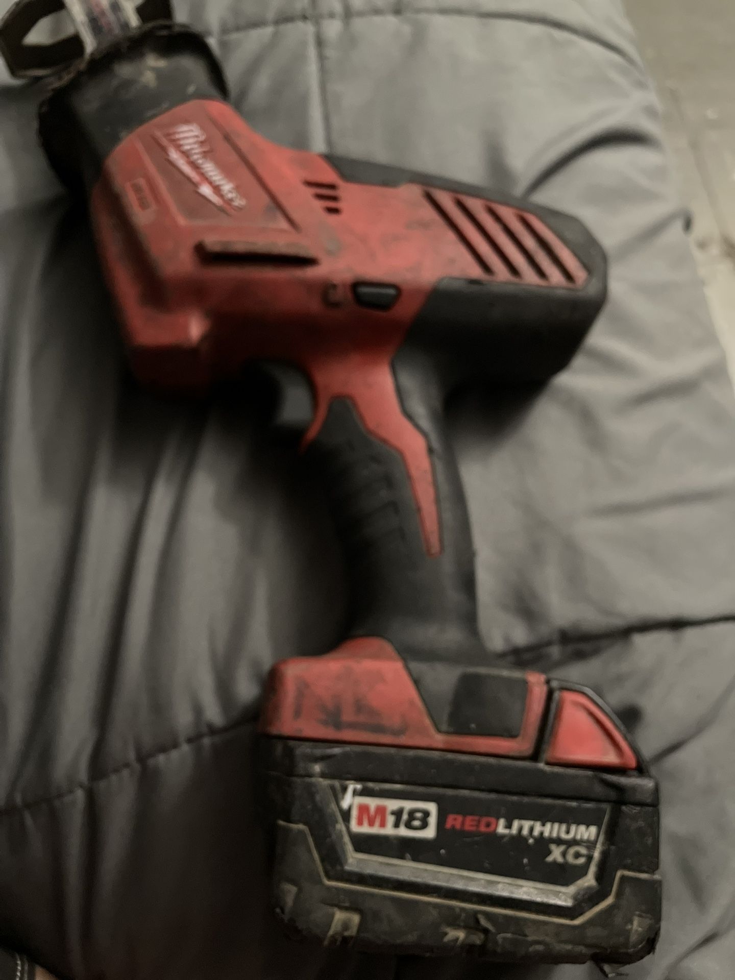 Milwaukee Hacksaw