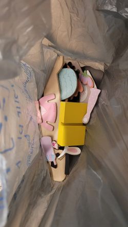 Dress up Magnet Game