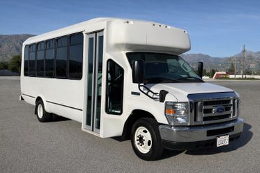 2017 Ford E-Series Cutaway