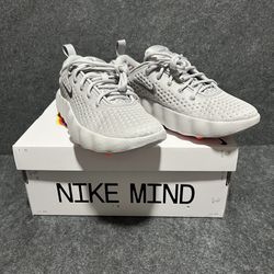Sz 8.5M  Nike Mind  002  Light smoke Grey 