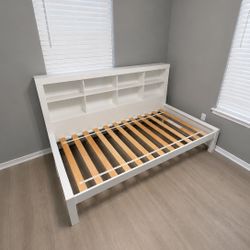 White Twin Day Bed With Bookcase