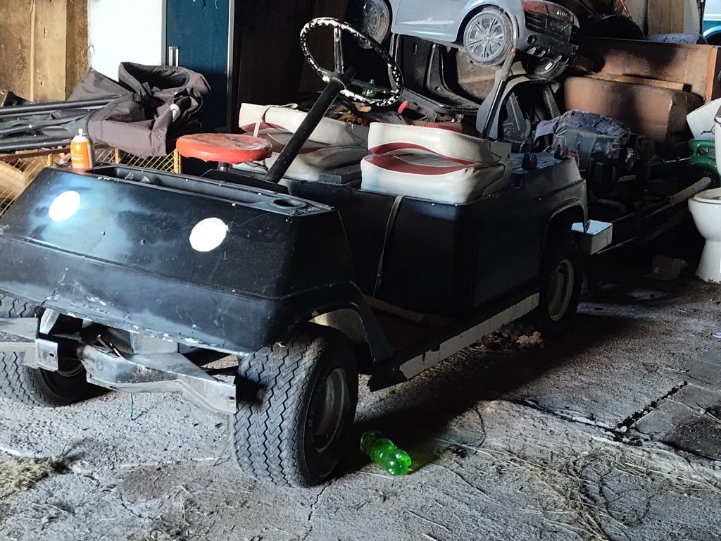 '80s Yamaha G1 Golf Cart 2-cycle