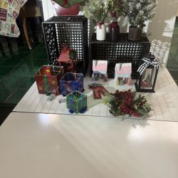 Xmas Stuff / Storage Containers. 