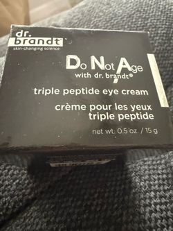 D.N.A Eye Cream