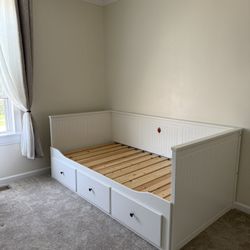 IKEA BED