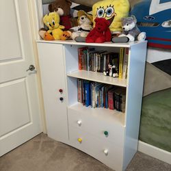 Book Shelf, Dresser Hanger, Drawers 