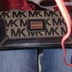 Mk And Fossil Wallet 