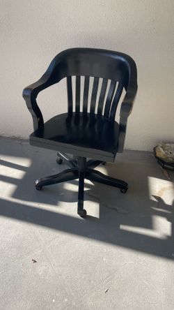 Early 20th Century Antique Oak Bankers Swivel Desk Chair