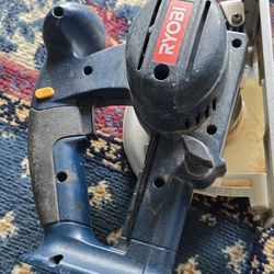 18v RyOBI Saw