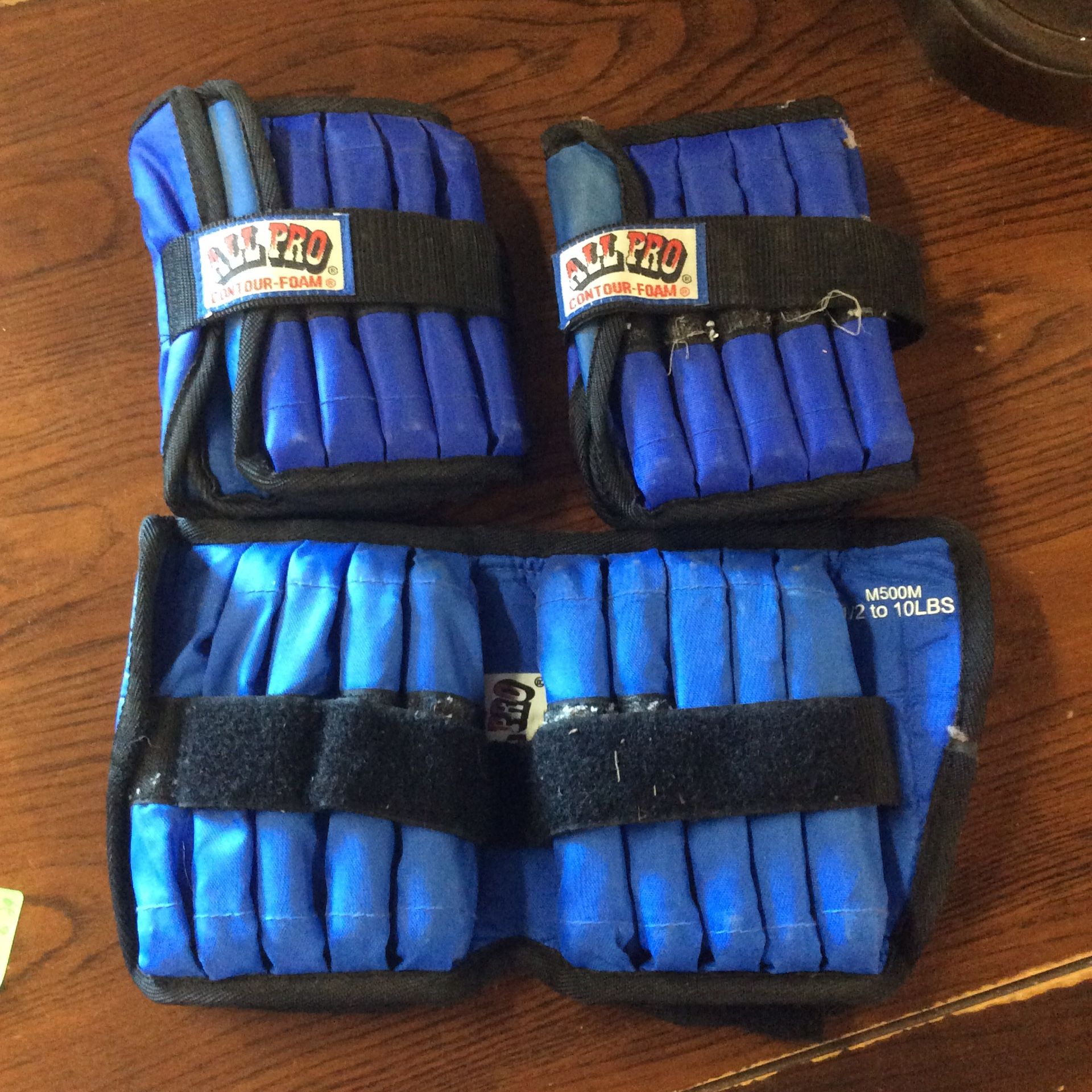 Set of ankle weights