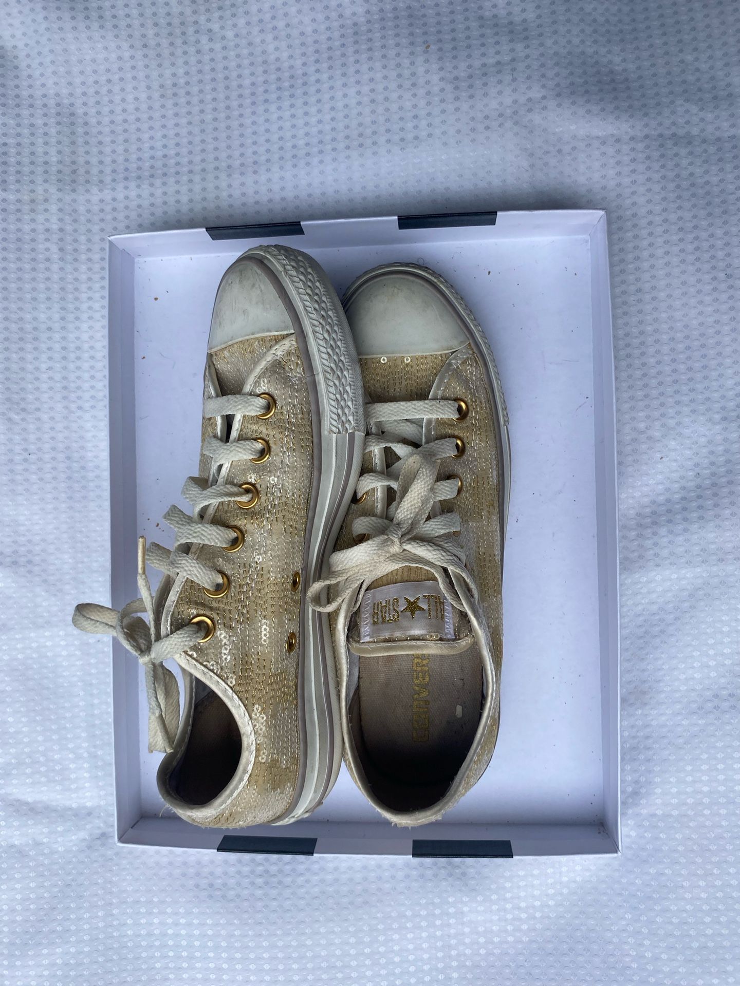 All star Converse Gold Sequence
