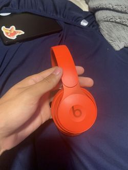 Beats Solo Pro