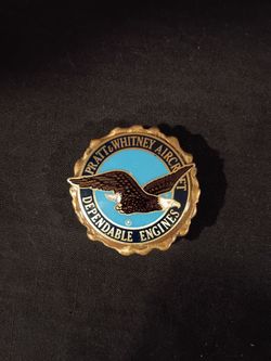 Vintage Pratt & Whitney Aircraft belt buckle.