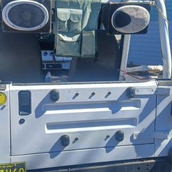 1989 Jeep Wrangler / YJ