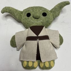 Disney Parks Star Wars Galaxy's Edge Knitted Yoda Plush 9”