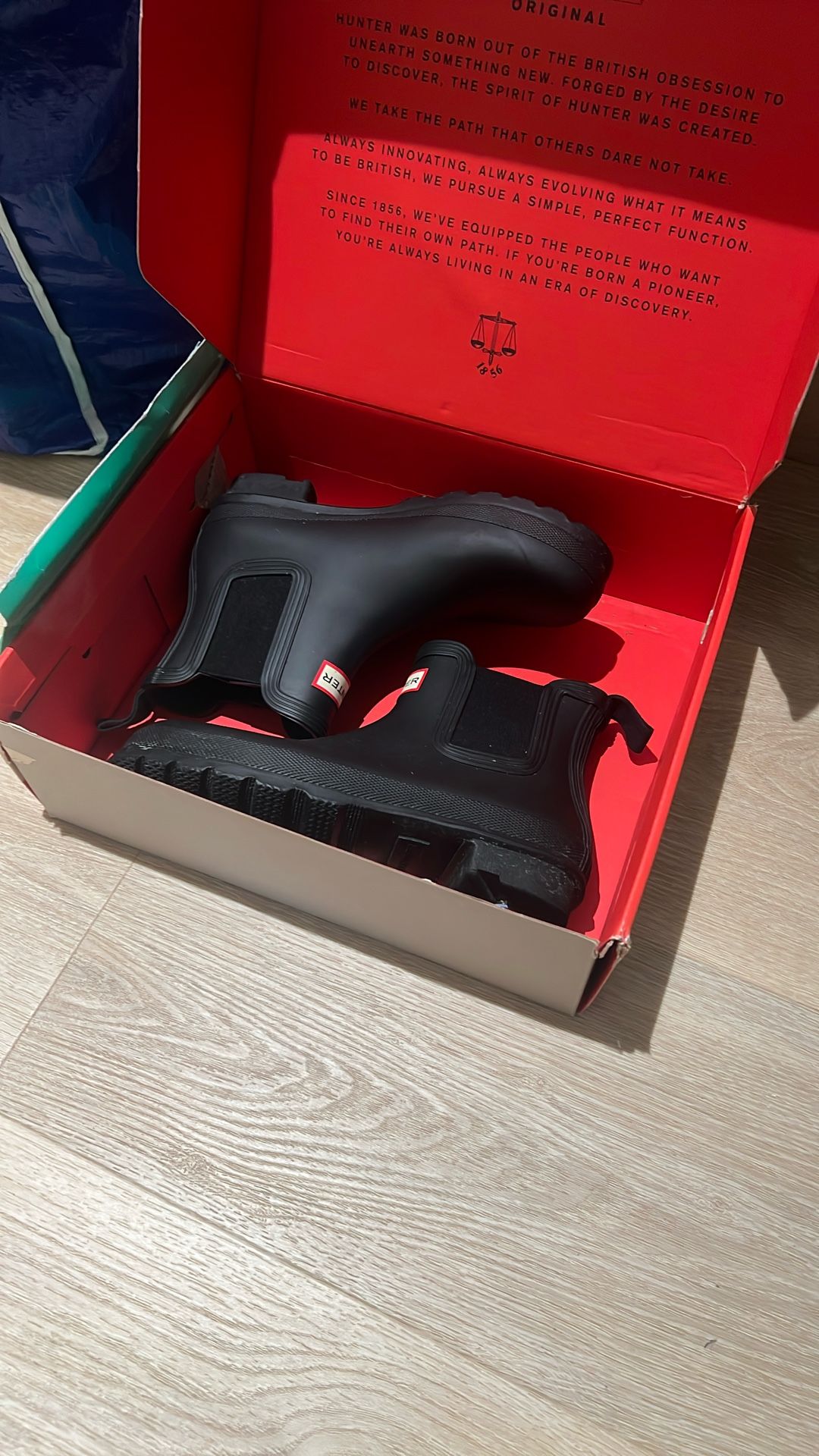 HUNTER Ankle rain boots - Gently Worn