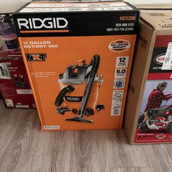 Rigid 12 gallon vac