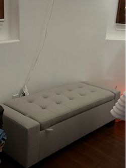 Side couch