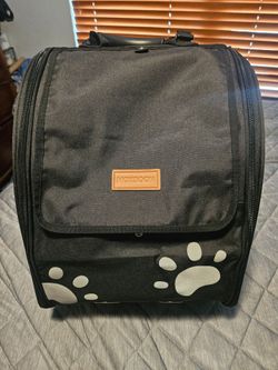 New Moysoon Cat/Small Dog Backpack Pet Carrier