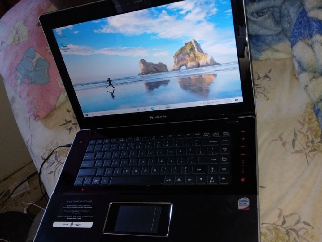 Gateway Laptop Connects To The Internet Cheap Price