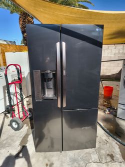 LG Refrigerator Black Stainless Side by Side