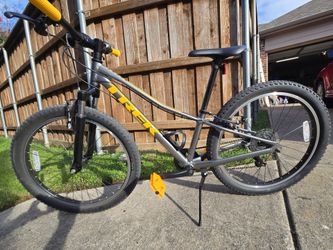 Kids bike, size 24